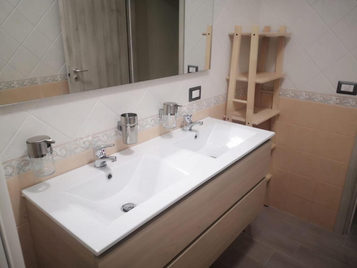 Le Dimore Di Emilia Napoli Ngoại thất bức ảnh