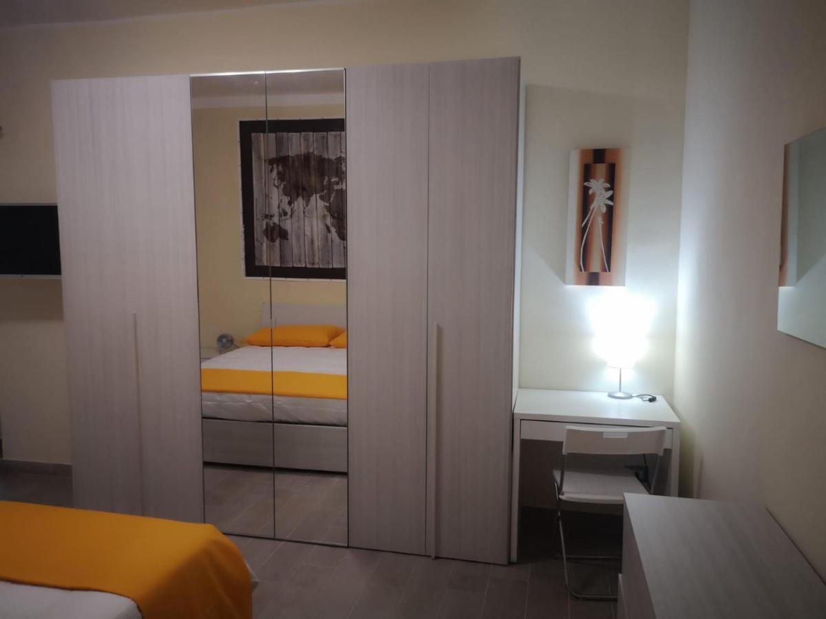 Le Dimore Di Emilia Napoli Ngoại thất bức ảnh