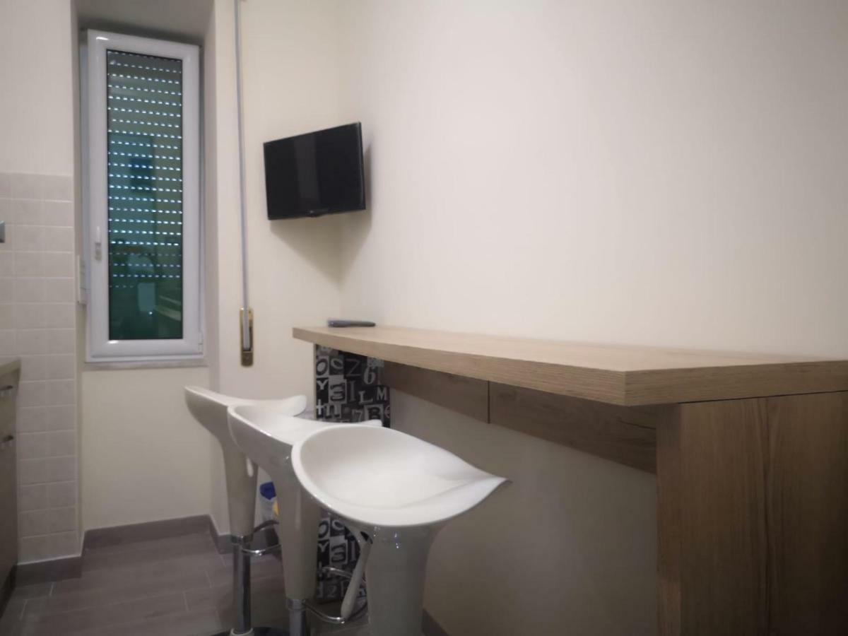 Le Dimore Di Emilia Napoli Ngoại thất bức ảnh
