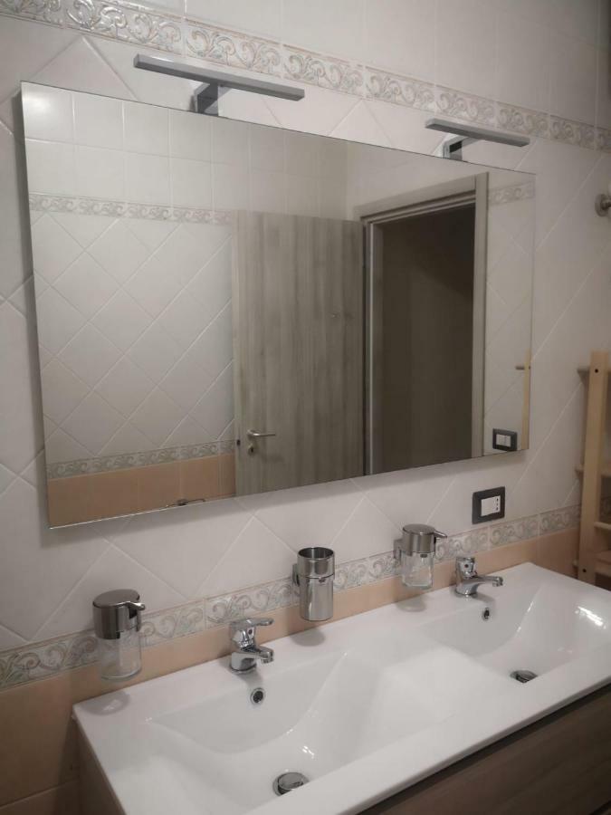 Le Dimore Di Emilia Napoli Ngoại thất bức ảnh
